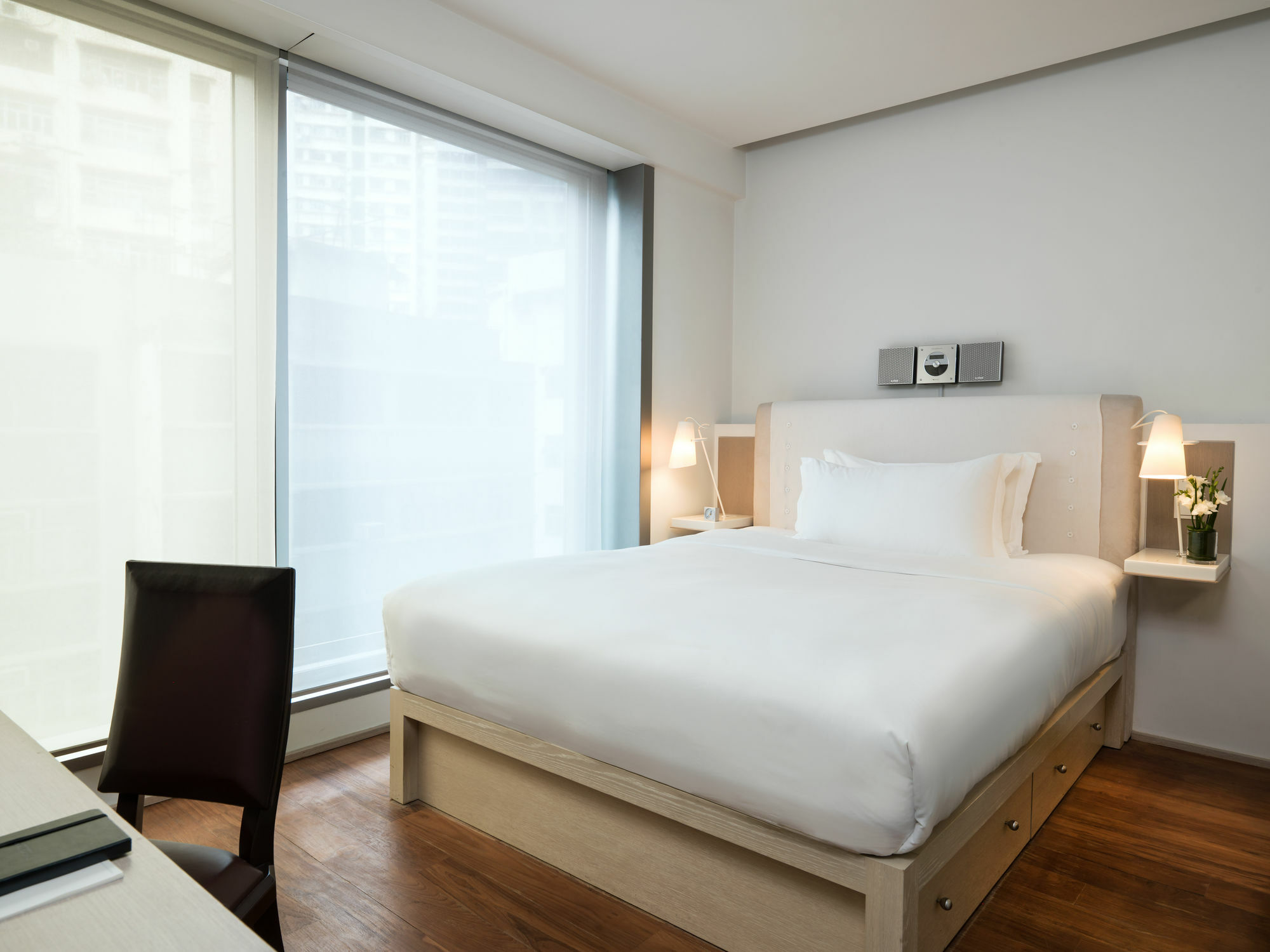 Hotel The Putman Hong Kong Exterior foto